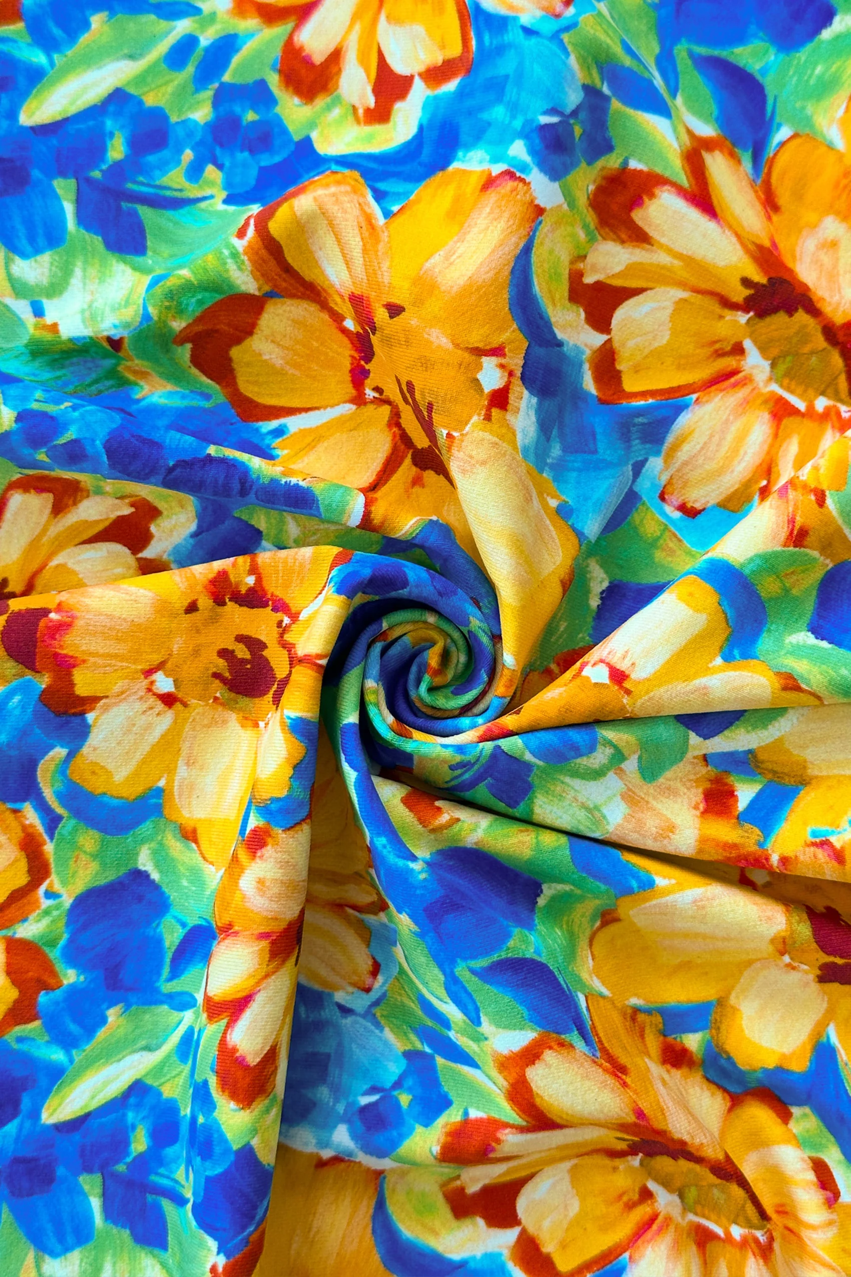 Mallorca Bikini Top in Chrysanthe - Image 11